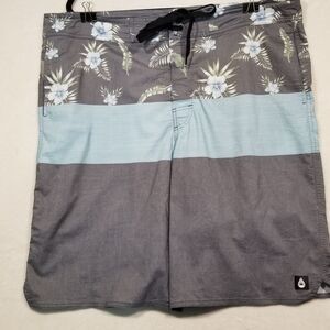 ORAGEOUS Mens XL Swim Board Shorts Hawaiian Hibiscus Blue Pockets 11in Inseam